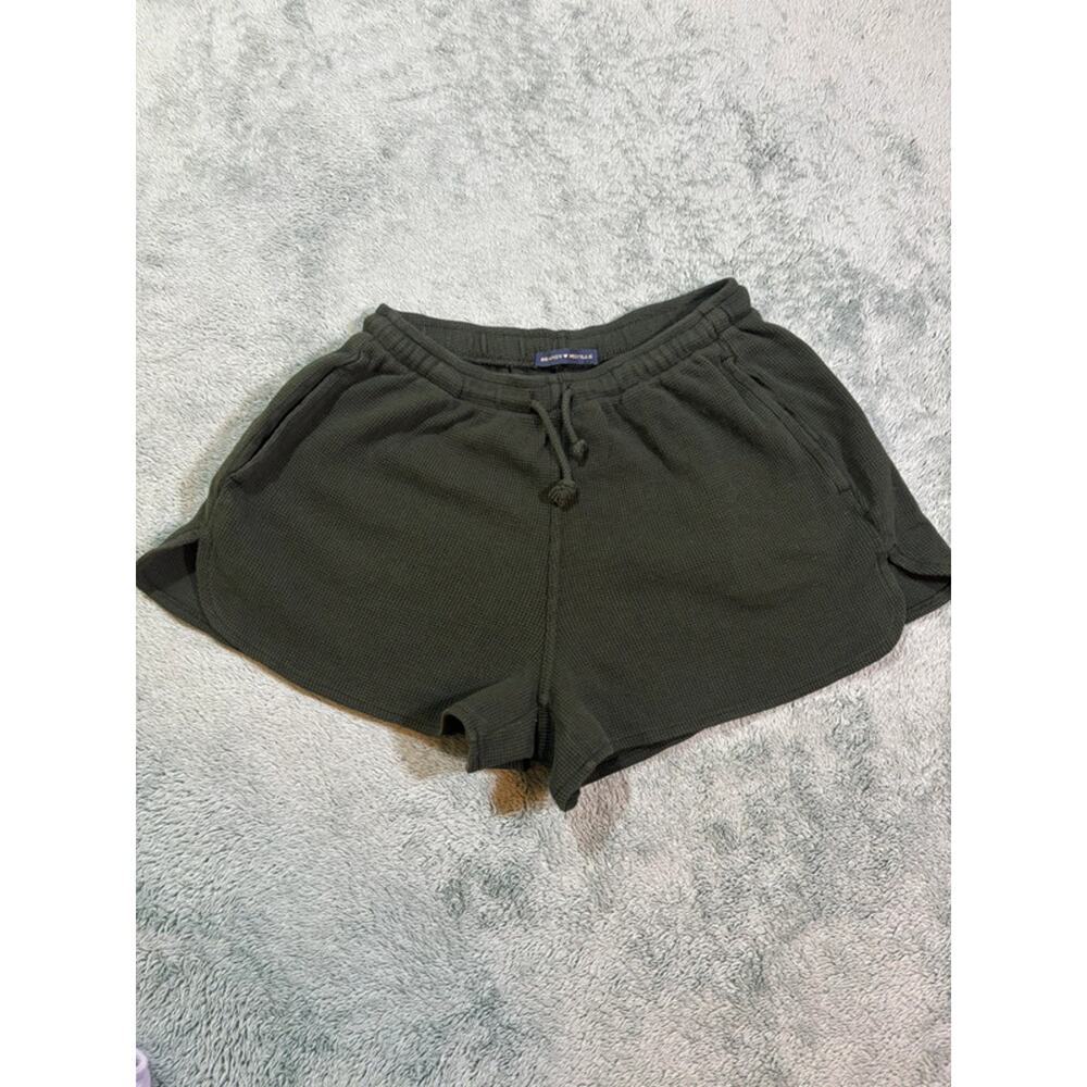 Brandy Melville Green Shorts Size US (S) Small Great Soft Cotton Material